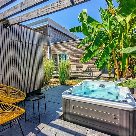 Fare Bambou Apartment *