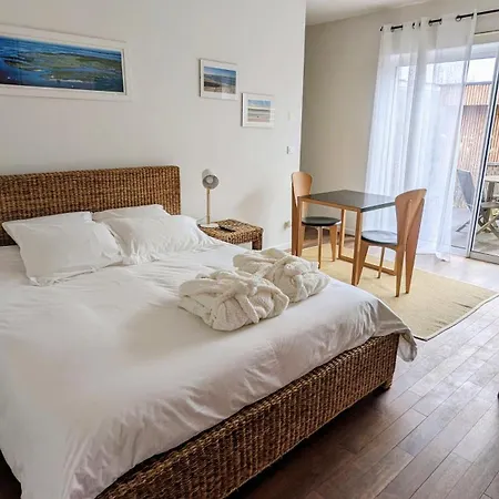 Fare Bambou דירה *