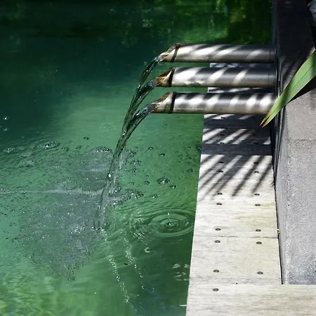 Fare Bambou דירה *