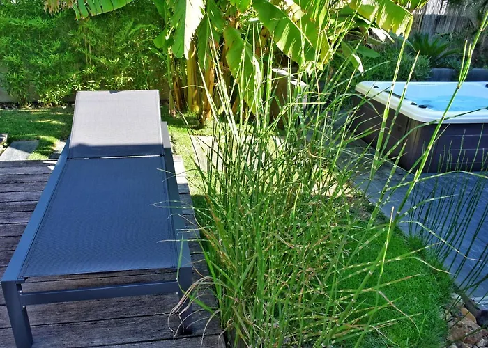 Fare Bambou Lägenhet