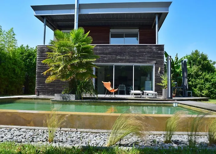 Fare Bambou Lägenhet *